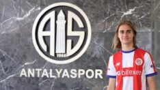 Antalyaspor Emre Uzun ile sözleşme imzaladı