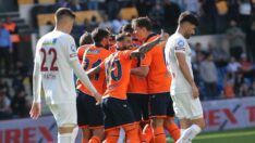 Başakşehir, Hatayspor karşısında sonradan açıldı: 3-0