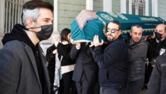 Bir evladın en zor görevi! Koray Candemir annesini son yolculuğuna uğurladı