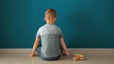 Bugün 2 Nisan Otizm Farkındalık Günü! Otizm nedir, belirtileri nelerdir?