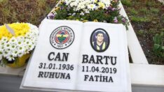 Can Bartu kabri başında anıldı
