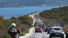 Cumhurbaşkanlığı Türkiye Bisiklet Turu’nun Çeşme-İzmir etabı koşuldu