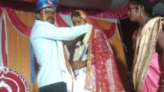 Damat düğüne gecikince gelin konuklardan biriyle evlendi