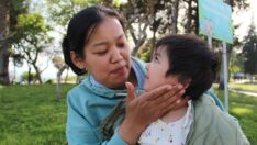 Doktor anne, kızı için gözyaşları içinde yardım istedi