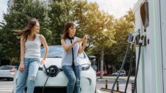 Elektrikli araçta fiyatı “makul” kârla işletmeci belirleyecek