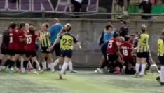 Fenerbahçe Amed Sportif kadınlar Süper Ligi maçında olay