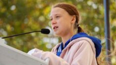 Greta Thunberg, iklim kriziyle ilgili yeni bir kitap hazırlıyor