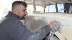 Kaporta ustasının okuma azmi