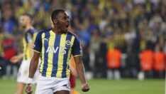 Osayi: Hocamız oynatıyor, bundan şikayetçi olamam