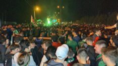 Sakaryaspor taraftarlarının Spor Toto 1’inci Lig kutlaması