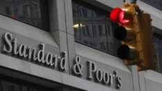 S&P’den Türkiye kararı: Yerel para cinsinden kredi notunu düşürdü