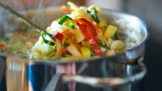 Tencere yemeklerine geri dönüş kanser riskini azaltacak