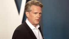 Ünlü oyuncuyu evinde çıngıraklı yılan ısırdı