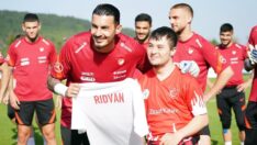 A Milli Futbol Takımı, Down Sendromlu sporcuları ağırladı