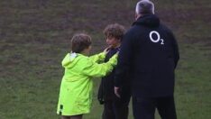 Ağlayan takım arkadaşına yaptığı moral konuşması viral oldu