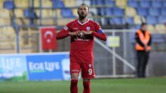 Ahmet İlhan Özek’in sözleşmesi uzatıldı