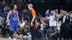 Anadolu Efes, EuroLeague’de final için sahaya çıkıyor