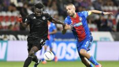 Beşiktaş aradığı golcüyü komşuda buldu