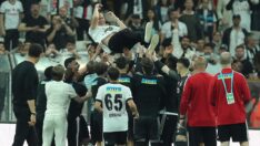 Beşiktaş’ta bir ayrılık daha! Vida omuzlarda uğurlandı