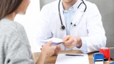 Doktor randevusu sırasında ‘ağladığı’ için ekstra 40 dolar ödedi