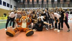 Eczacıbaşı Dynavit, sezonu üçüncü sırada tamamladı