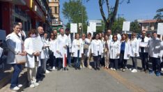 Eczacılardan Bakan Koca’ya tepki: Artık bıçak kemiğe dayandı