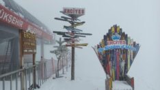 Erciyes’te mayıs karı; kayak merkezi bembeyaz oldu