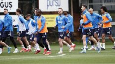 Fenerbahçe derbi hazırlıklarını 3 eksikle sürdürdü