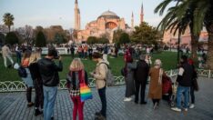İstanbul ucuz fiyat ve son dakikayla yeniden sahneye döndü
