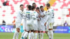 Kasımpaşa Sivas deplasmanında rahat kazandı