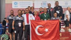 Millilerden bir gümüş, bir bronz madalya