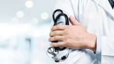 Nisan ayında 25 sağlık çalışanı şiddete maruz kaldı