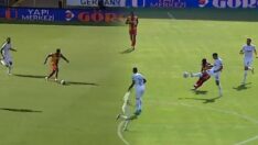 Nouha Dicko’dan inanılmaz gol! Orta sahanın gerisinden…