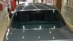 Takımının deplasman gideri için arabasını satıyor