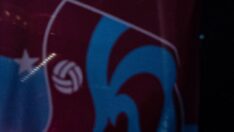 Trabzonspor bayrağına polis engeli