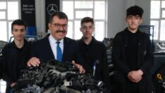 TÜBİTAK Başkanı Mandal: Uzaya hakim olan demek, dünyaya hakim olmak demek