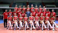 Türkiye A Milli Voleybol takımı sahneye çıkıyor