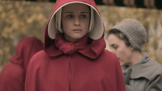 Ünlü oyuncu Damızlık Kızın Öyküsü’nden ayrıldığını duyurdu