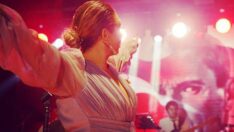 Ünlülerden 19 Mayıs paylaşımları: Bir gün değil her gün seninle