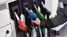 Akaryakıt zamlansa da bayilerin kârları eridi: Zararına çalışıyoruz