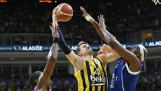 Anadolu Efes’i yenen Fenerbahçe Beko, final serisinde öne geçti
