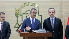 Bakan Özer: Öğrencilerimiz sınava ilk defa maskesiz girecek