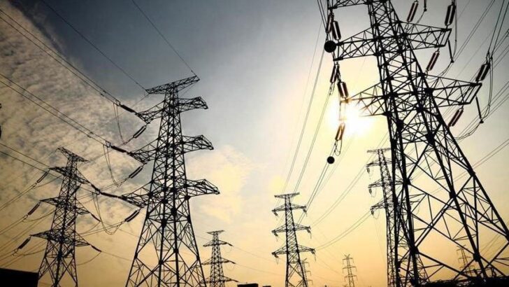 Elektrikte gün öncesi azami fiyat limiti artırıldı