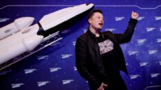 Elon Musk, Starship’in ilk uçuşu için tarih verdi