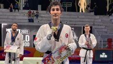 Hakan Reçber’den tarihi altın madalya!