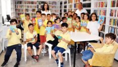 Her mahalleye böyle muhtar lazım, açtığı kütüphane eğitim yuvası oldu