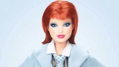 Mattel, yeni bir David Bowie bebeği ile şarkıcının albümünün 50. yılını kutluyor