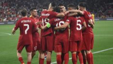 Türkiye geleceğini inşa ediyor