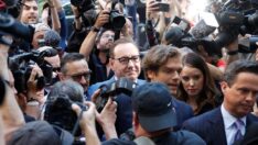 Ünlü oyuncu Kevin Spacey hakim karşısına çıkıyor