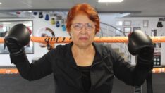 67 yaşında başladığı boksla parkinsonu nakavt etti